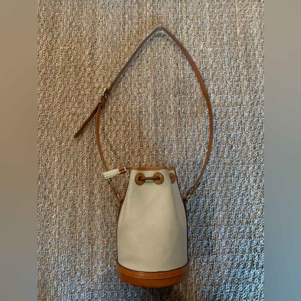 Vintage Dooney & Bourke Bucket Bag - Picture 3 of 16